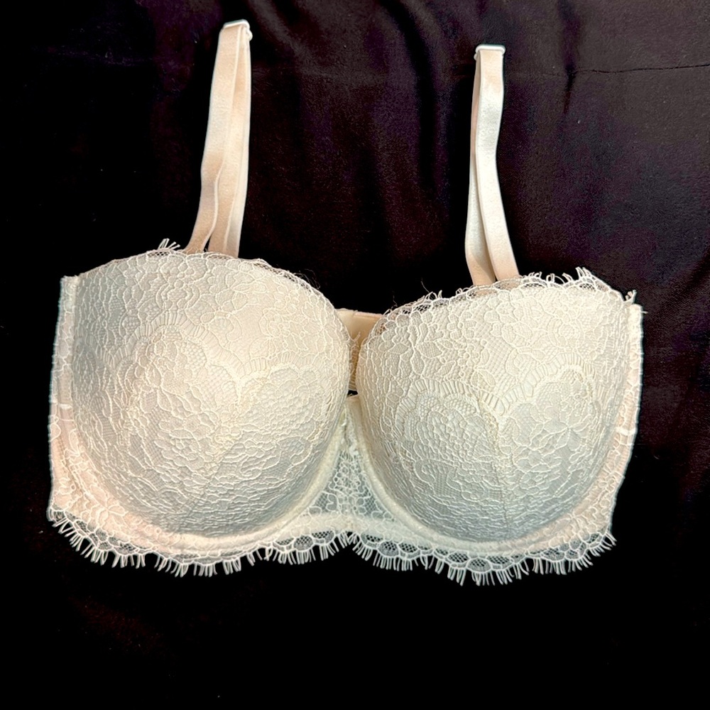 White Lace Dream Angels Victoria’s Secret Bra